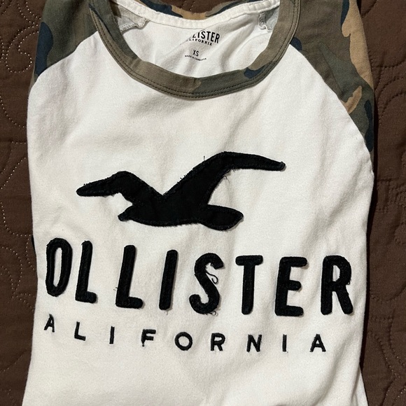 Holister graphic long sleeve T-shirt - Picture 5 of 5